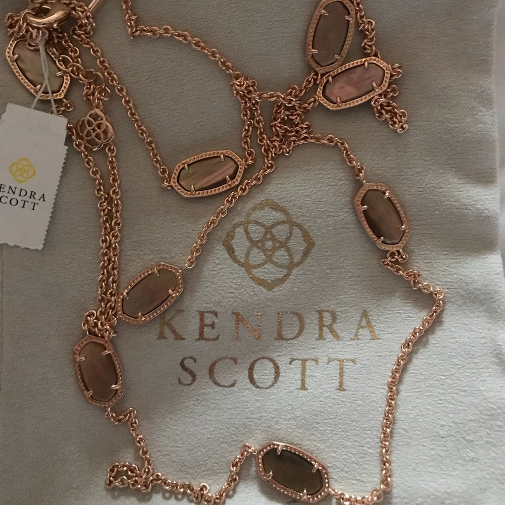 Brand new Kendra Scott Kelsie necklace